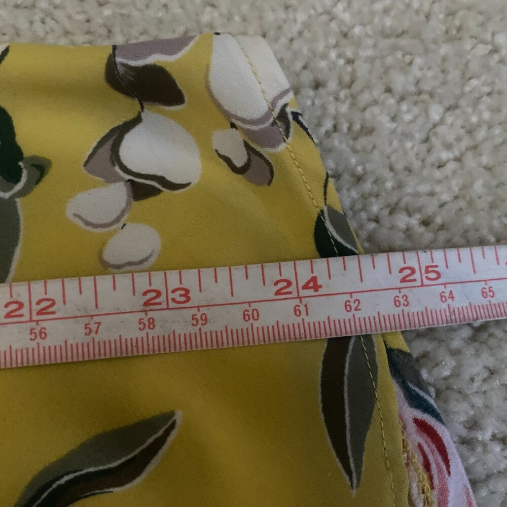 LOFT Women's Yellow Floral Sleeveless Button Down Shirt, S - Picture 6 of 6